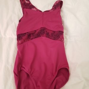 Gorgeous pink girls leo size 10-12